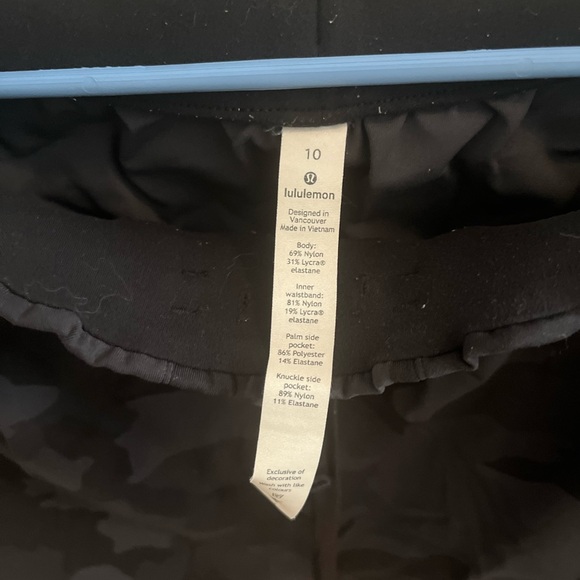 Lululemon camo joggers - Picture 2 of 3